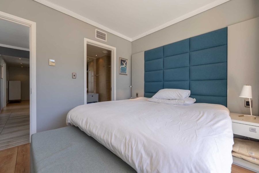 2 Bedroom Property for Sale in Cape Town City Centre Western Cape